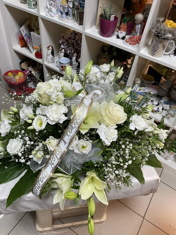 Ikebana Ruža biela + ľalia